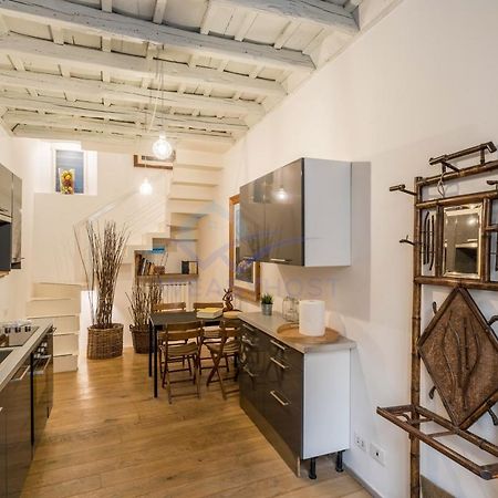 Cozy Entire Apt Close To Piazza Trilussa ローマ エクステリア 写真