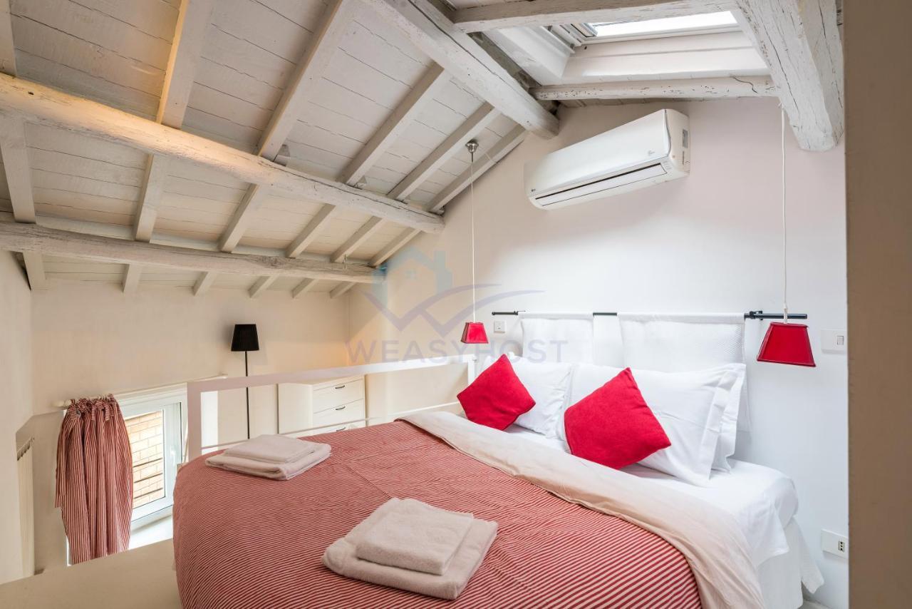 Cozy Entire Apt Close To Piazza Trilussa ローマ エクステリア 写真